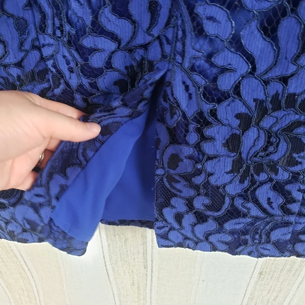 Eliza J Lace Sheath Dress Blue Black Size 4‎